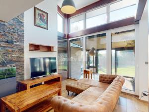 Prodej rodinného domu, Kralupy nad Vltavou - Zeměchy, Nad Rybníkem, 140 m2