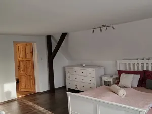 Prodej rodinného domu, Jindřichovice pod Smrkem, 205 m2