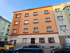 Pronájem bytu 2+kk, Praha - Vysočany, Novovysočanská, 45 m2