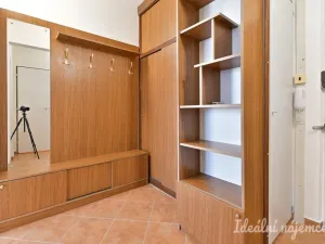 Pronájem bytu 2+kk, Brno, Valtická, 44 m2