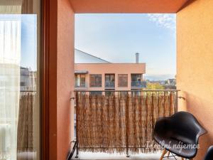 Pronájem bytu 2+kk, Říčany, Na Fialce, 48 m2