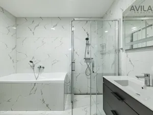 Prodej komerční nemovitosti, Benešov, Masarykovo náměstí, 256 m2