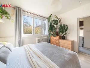 Prodej bytu 2+1, Praha - Kamýk, Zárubova, 54 m2