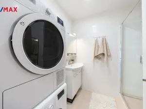 Prodej bytu 2+1, Praha - Kamýk, Zárubova, 54 m2