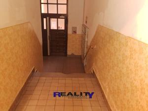 Prodej bytu 1+1, Most, tř. Budovatelů, 38 m2