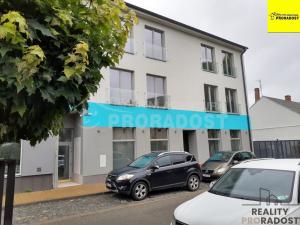 Pronájem bytu 2+kk, Hodonín, Komenského, 49 m2