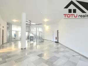 Pronájem kanceláře, Chrudim, Palackého třída, 38 m2