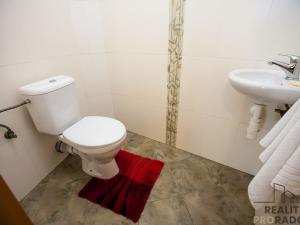 Pronájem bytu 2+kk, Praha, Benická, 80 m2