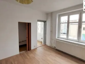 Pronájem bytu 3+1, Cheb, Karlova, 84 m2
