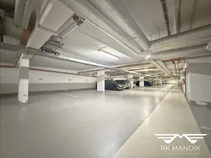 Pronájem garáže, Praha - Prosek, Kytlická, 10 m2