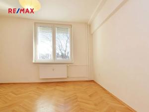 Pronájem bytu 3+1, Praha - Žižkov, Biskupcova, 78 m2