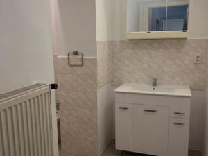 Pronájem bytu 2+kk, Praha - Žižkov, Husinecká, 79 m2