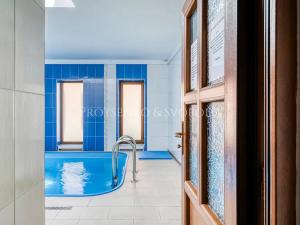 Prodej rodinného domu, Batelov, Třešťská, 490 m2