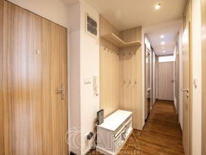 Pronájem bytu 3+kk, Praha - Krč, U Ryšánky, 70 m2