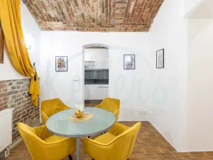 Prodej kanceláře, Praha - Smíchov, Mozartova, 109 m2