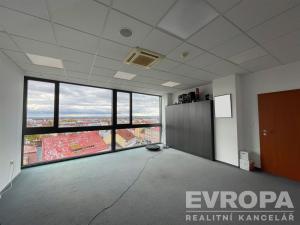 Pronájem kanceláře, Pardubice - Zelené Předměstí, třída Míru, 56 m2