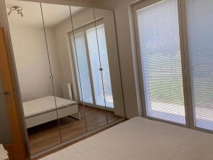 Pronájem bytu 2+kk, Praha - Letňany, Kadečkové, 52 m2