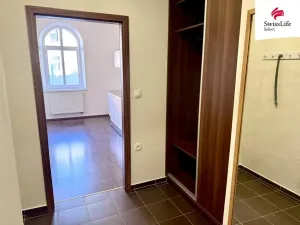 Pronájem bytu 1+1, Plzeň, Koterovská, 39 m2