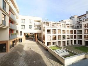 Pronájem bytu 4+kk, Praha - Dejvice, Lindleyova, 86 m2