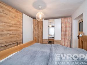 Prodej bytu 2+1, Stará Paka - Karlov, 72 m2