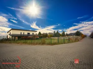Prodej pozemku pro bydlení, Horoměřice, 748 m2