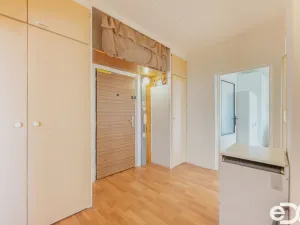 Prodej bytu 2+1, Praha, Olbramovická, 57 m2