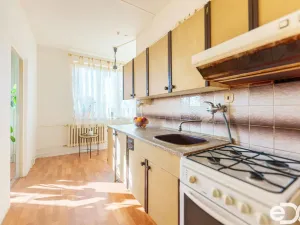 Prodej bytu 2+1, Praha, Olbramovická, 57 m2