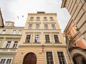 Pronájem atypického bytu, Praha - Staré Město, Liliová, 62 m2