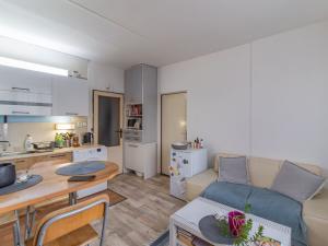 Pronájem bytu 1+1, Sušice - Sušice II, Volšovská, 36 m2