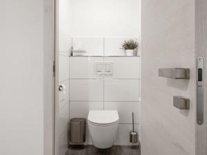 Prodej rodinného domu, Šimanov, 480 m2