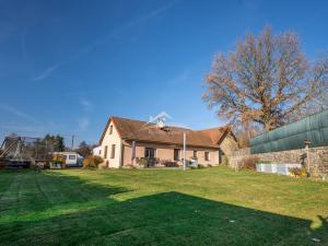 Prodej rodinného domu, Šimanov, 480 m2