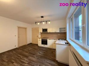 Pronájem bytu 2+1, Chomutov, Beethovenova, 61 m2