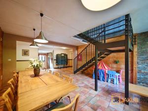 Prodej rodinného domu, Horní Maršov, 483 m2