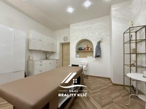 Pronájem komerční nemovitosti, Ostrava, Poštovní, 28 m2