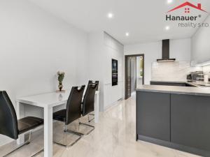 Prodej bytu 4+kk, Česká Kamenice, 5. května, 78 m2