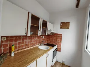 Pronájem bytu 1+1, Teplice, Hlávkova, 32 m2