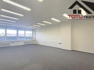 Pronájem kanceláře, Chrudim, Palackého třída, 61 m2