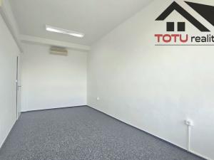 Pronájem kanceláře, Chrudim, Palackého třída, 19 m2