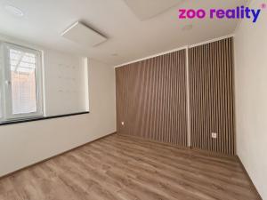 Pronájem bytu 2+kk, Chomutov, Maxima Gorkého, 45 m2