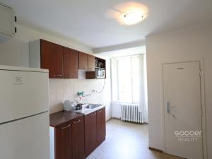 Pronájem kanceláře, Praha - Bubeneč, Na Zátorce, 27 m2