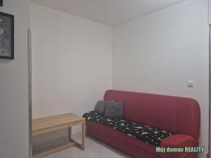 Pronájem bytu 2+kk, Praha - Smíchov, U Santošky, 50 m2