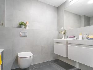 Pronájem bytu 3+kk, Praha - Prosek, Litoměřická, 86 m2