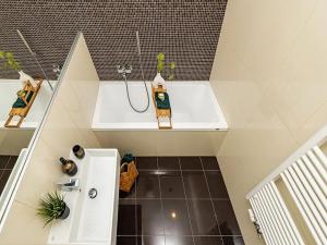 Pronájem bytu 2+kk, Praha - Hlubočepy, Silurská, 81 m2