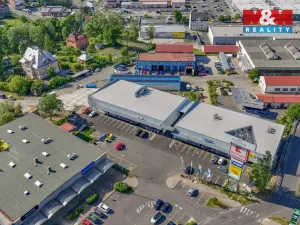 Pronájem skladu, Cheb, Karlova, 2200 m2