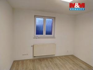 Pronájem obchodního prostoru, Kravaře, Opavská, 23 m2