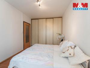 Prodej bytu 3+1, Praha - Řepy, Makovského, 65 m2