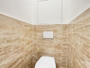 Pronájem bytu 4+kk, Jablonec nad Nisou - Mšeno nad Nisou, S. K. Neumanna, 74 m2