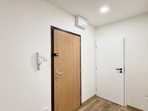 Pronájem bytu 4+kk, Jablonec nad Nisou - Mšeno nad Nisou, S. K. Neumanna, 74 m2