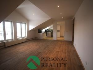 Pronájem bytu 2+kk, Kladno, O. Peška, 80 m2