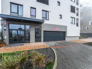 Pronájem bytu 2+kk, Praha, Huppnerova, 53 m2